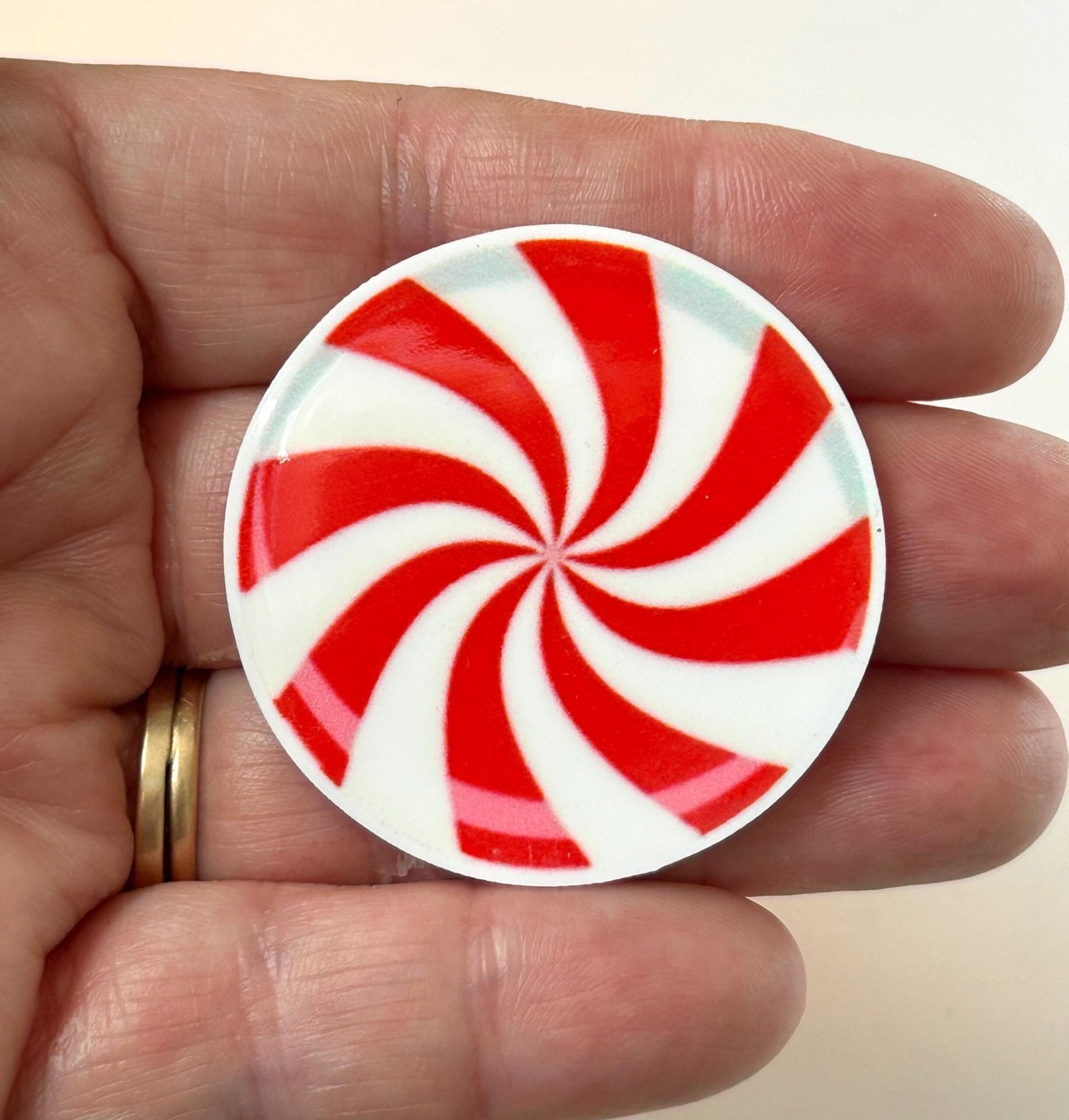 3 Candy Planar Resins, peppermints - Image 3