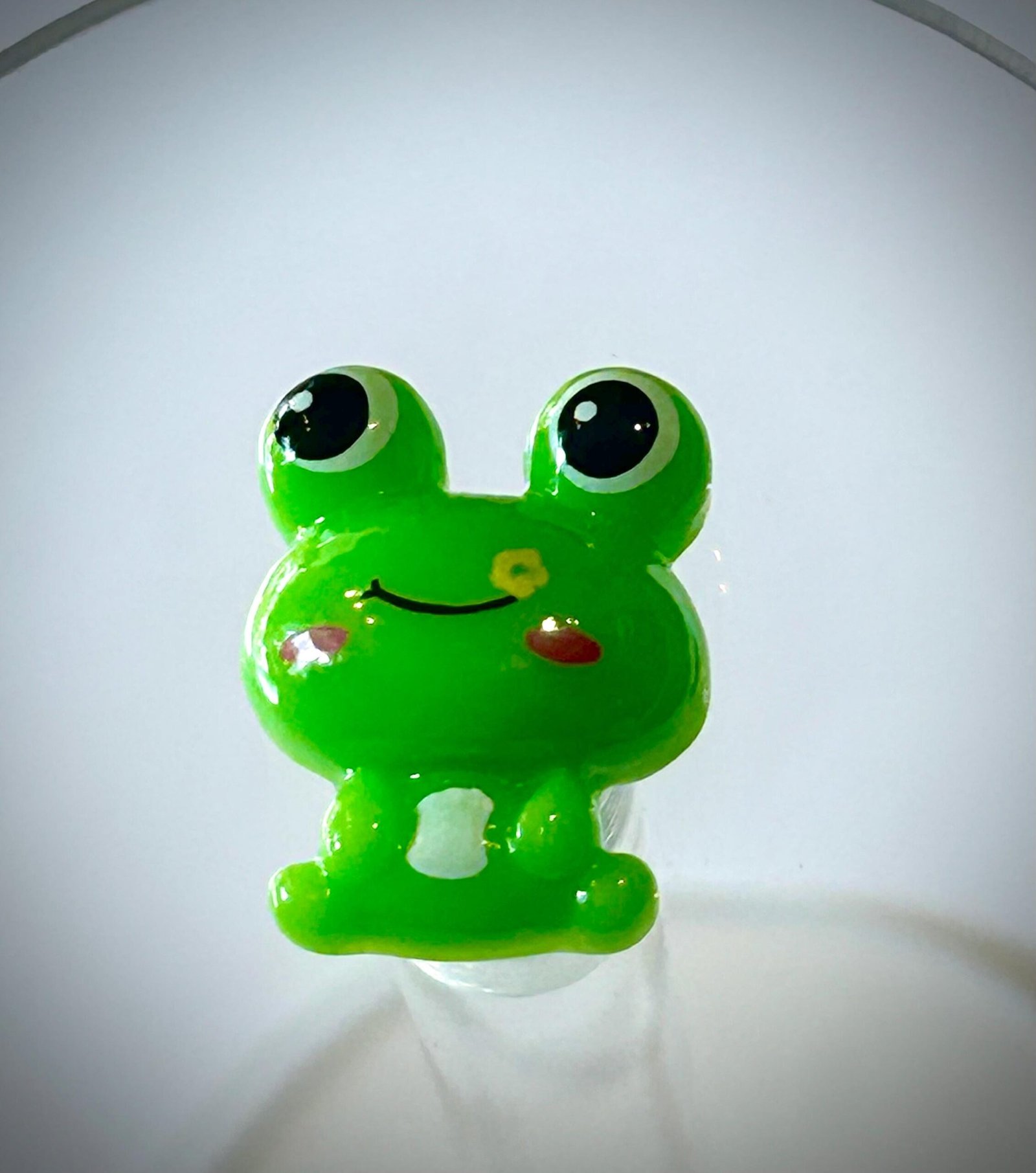 5 Glossy frog Flatback Resins, Flatbacks, Green embellishments - Image 6